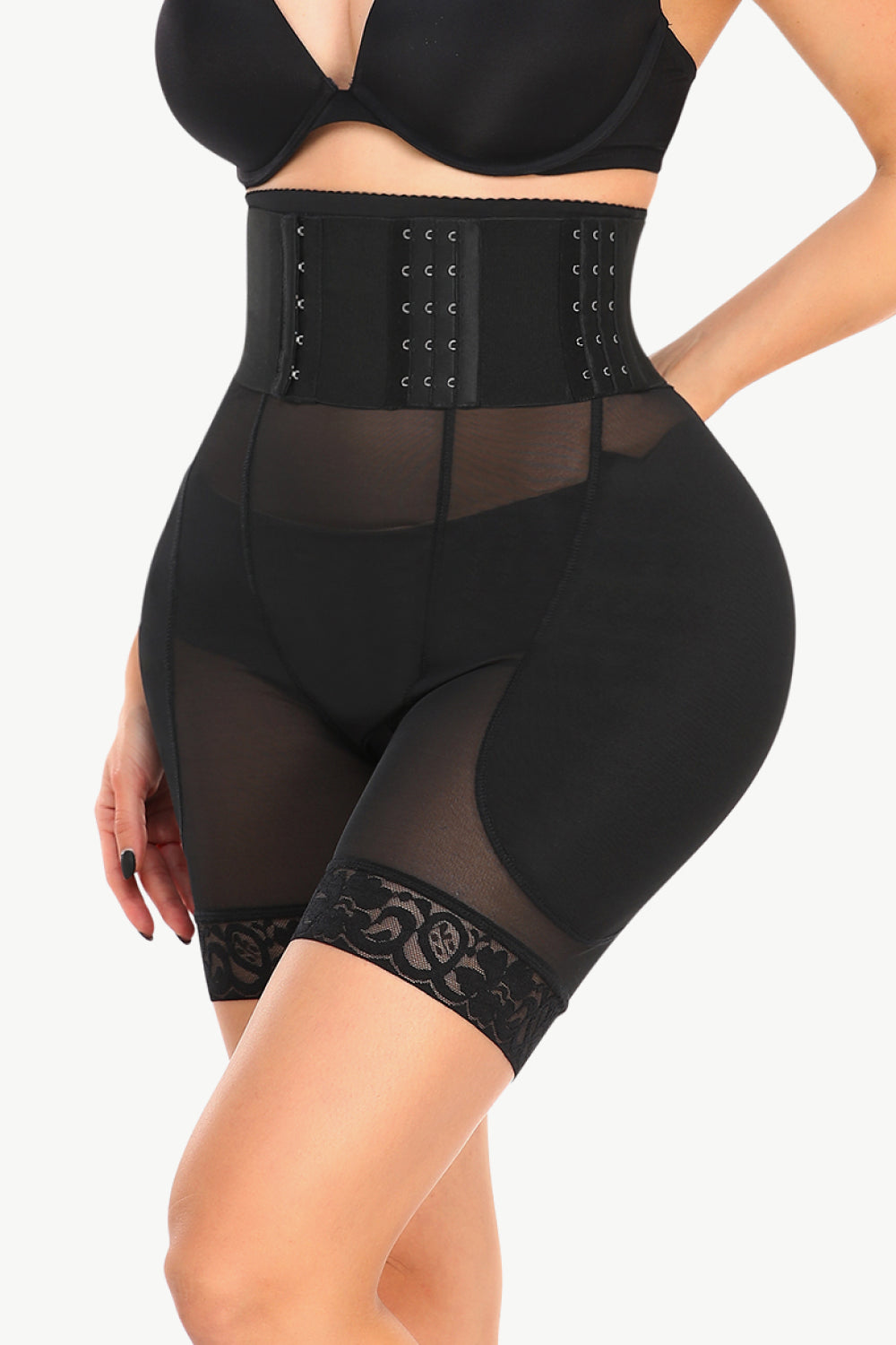 Pantalones cortos moldeadores de encaje transpirable de tamaño completo