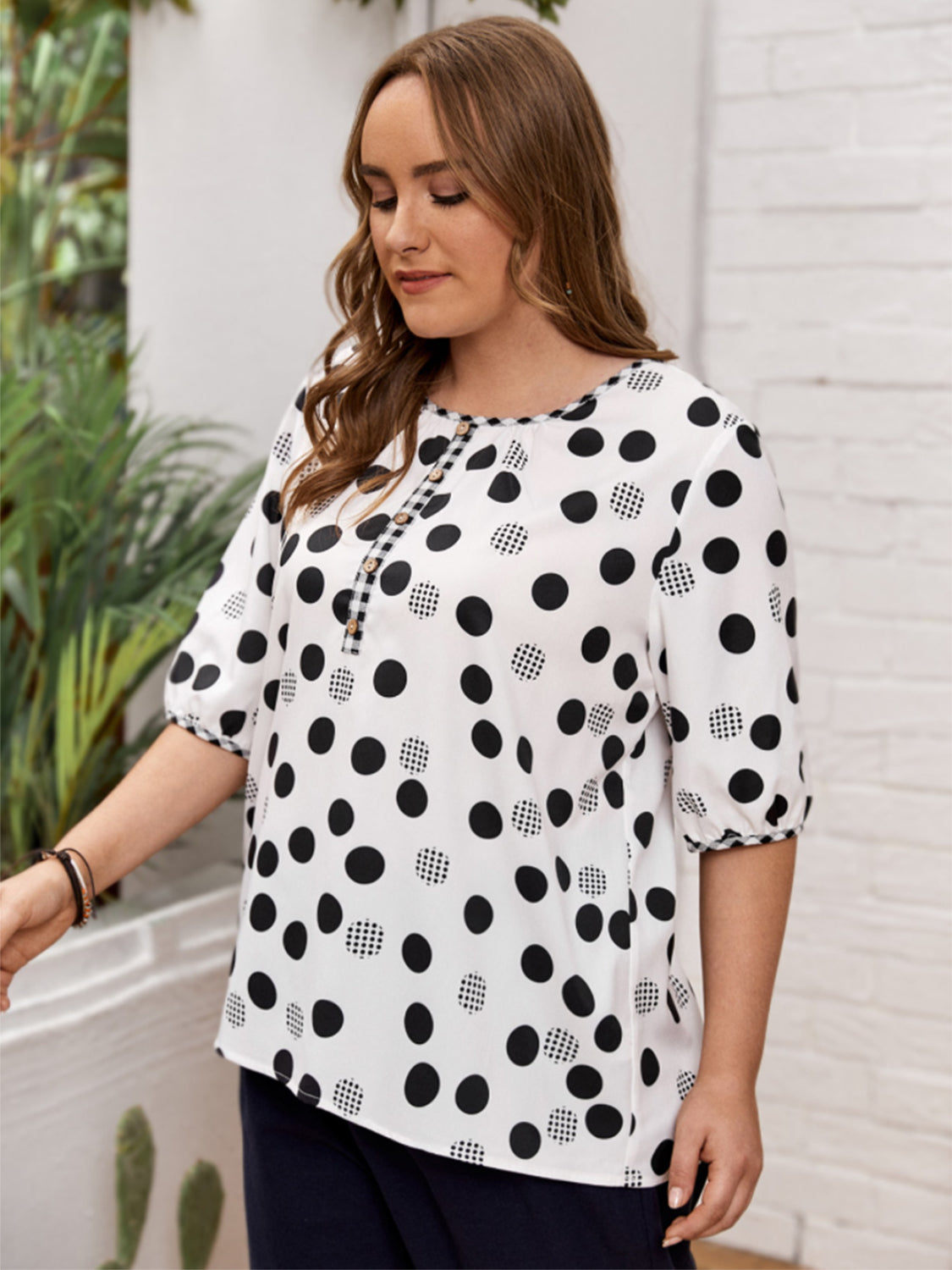 Plus Size Polka Dot Round Neck Half Sleeve Blouse