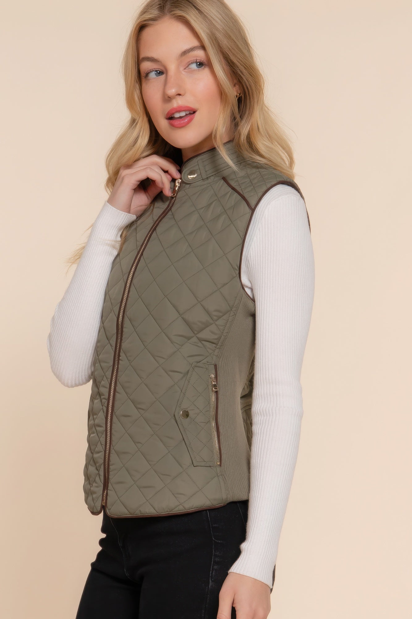 Suede Piping Quilted Padding Vest