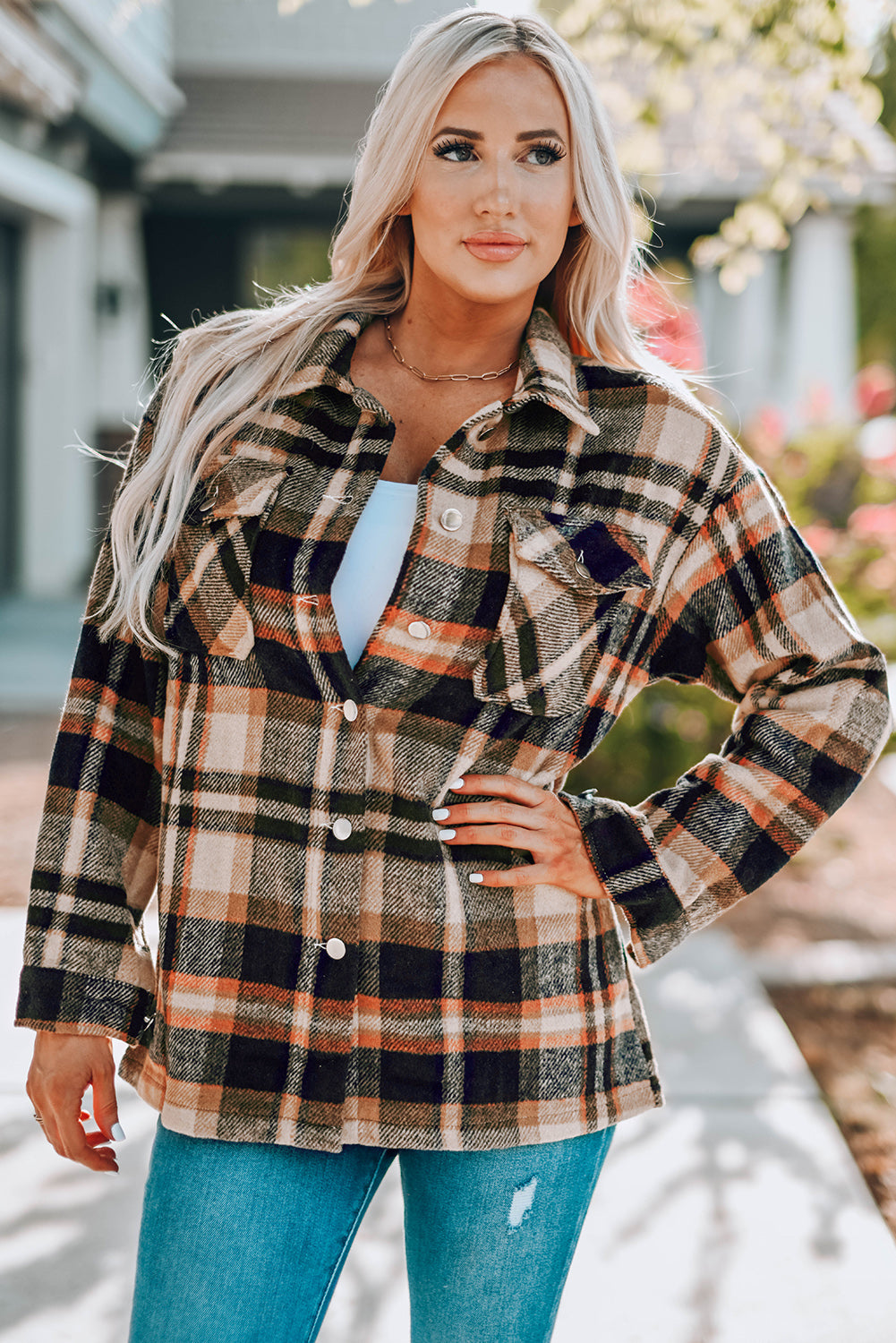 Veste chemise boutonnée à carreaux avec poches poitrine