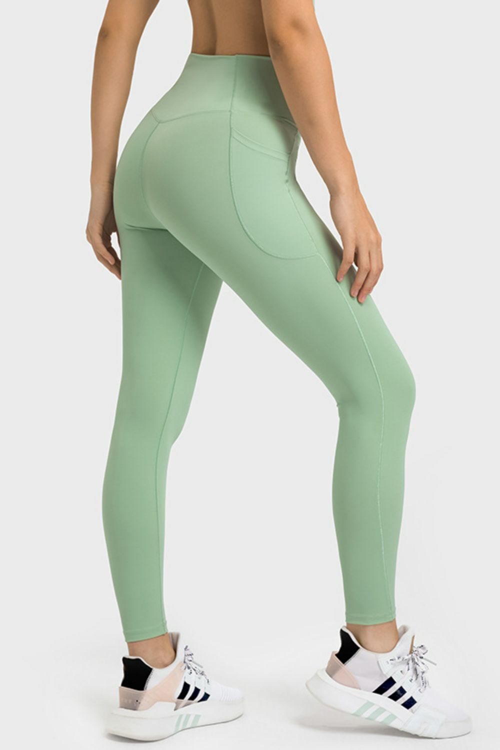 Leggings de yoga con cintura en V y bolsillos