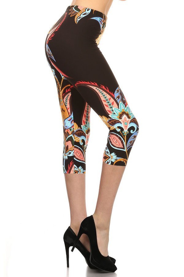 Legging capri en tricot doublé imprimé motif floral Paisley avec taille élastique.