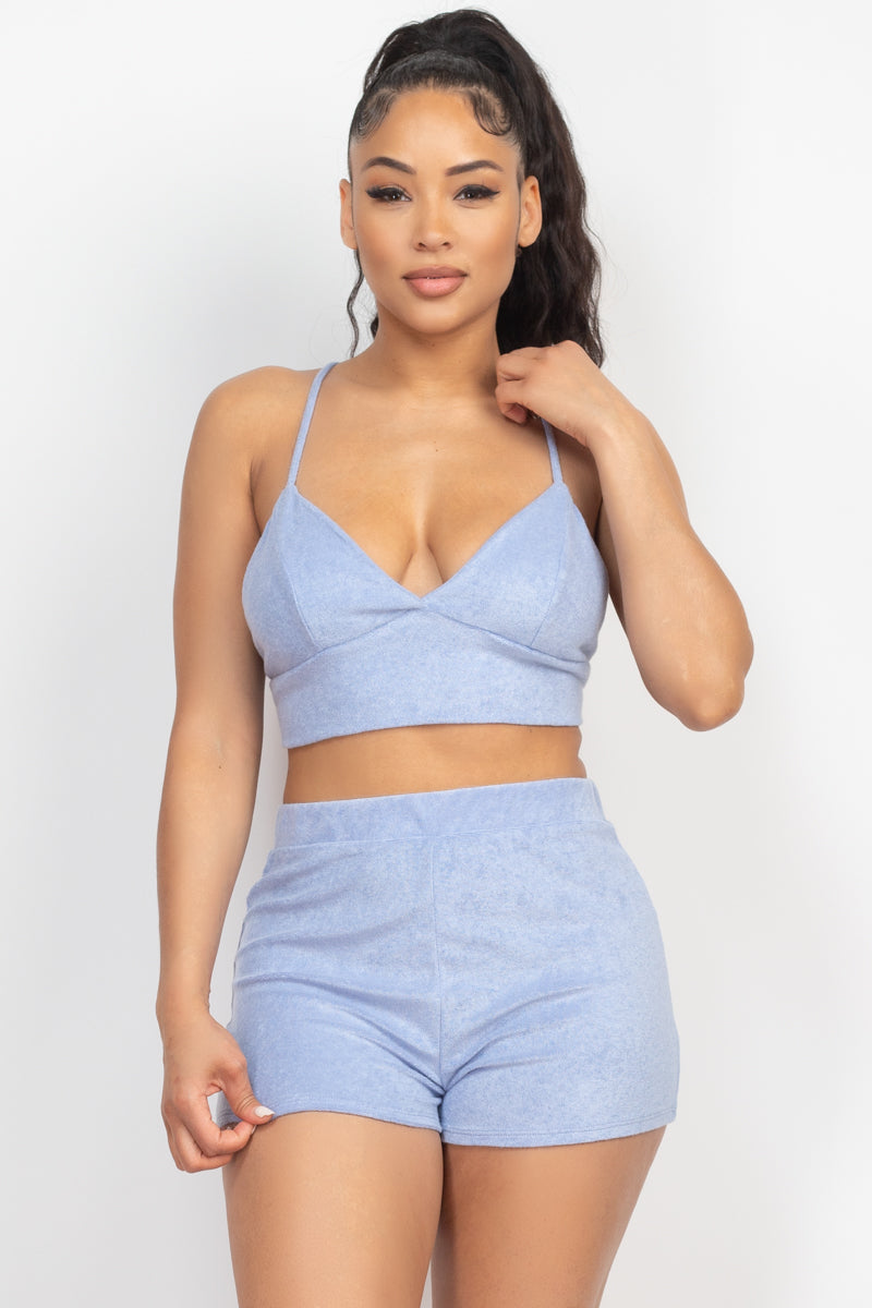 Ensemble haut bralette et mini short en tissu éponge