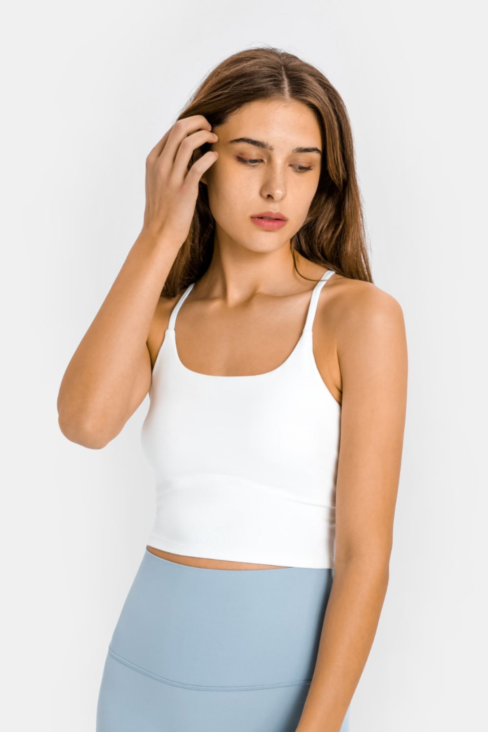 Camisole de sport à encolure dégagée et dos croisé